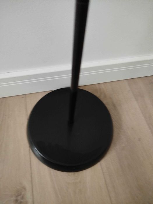 Czarna lampa podłogowa Stojąca prosta na 2 żarówki 176cm Ikea