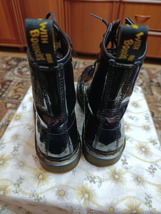 Продам женские ботинки Dr.Martens 1460 w