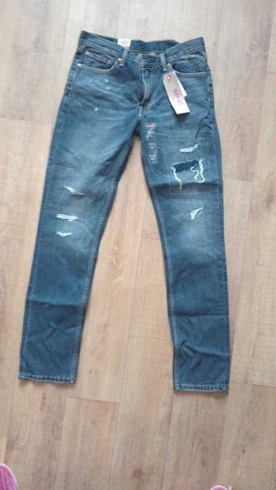Продам оригінал Levi's