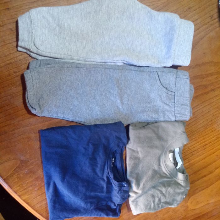 Lote roupa bebê 6-9 meses