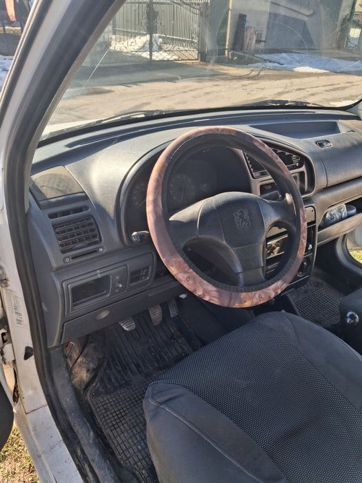 Продається Пежо партнер