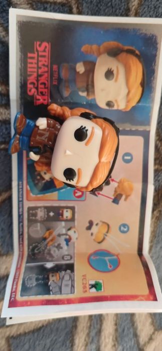 Фігурки дивні дива Kinder Joy Stranger Things