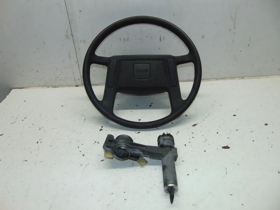 Volvo 244 volante/Canhão ignição " usado em bom estado