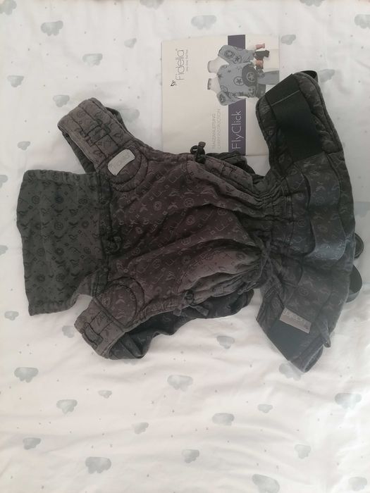 Marsupio / mochila porta bebé Fidella Flyclick