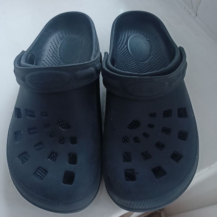 Klapki chłopięce 42/43 typu crocs