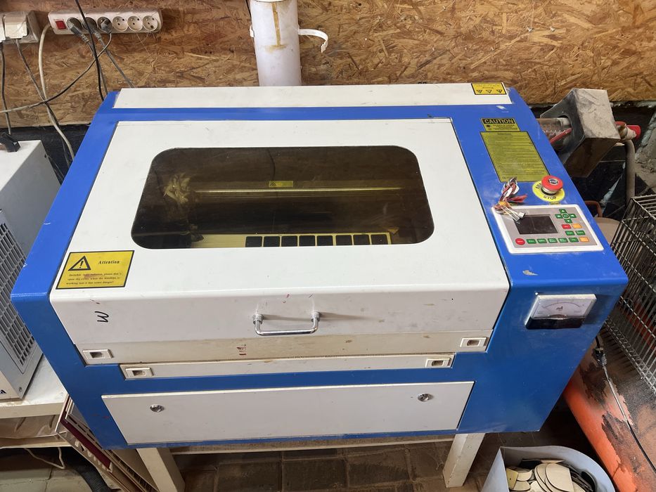 Sprzedam laser co2 o mocy 80w