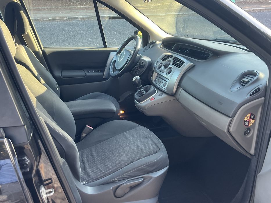 Renault Scenic 1.5dci (1 dono)
