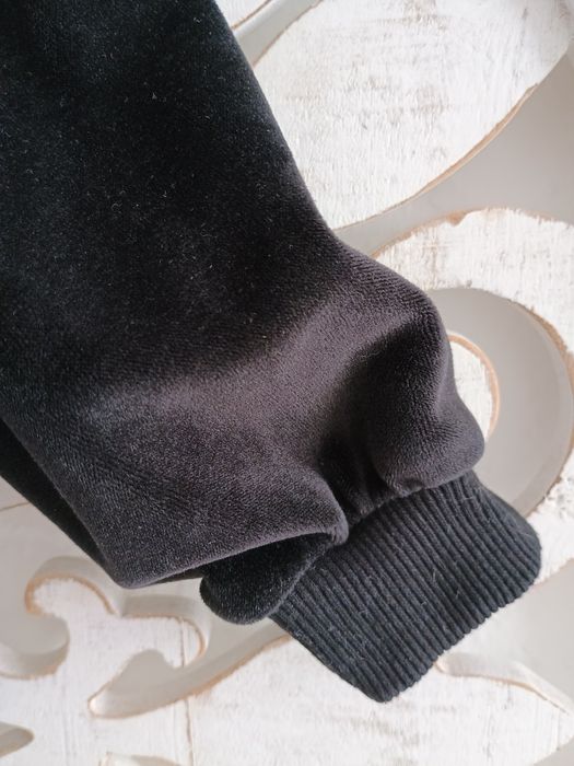 Komplet bluza i legginsy rozmiar 86