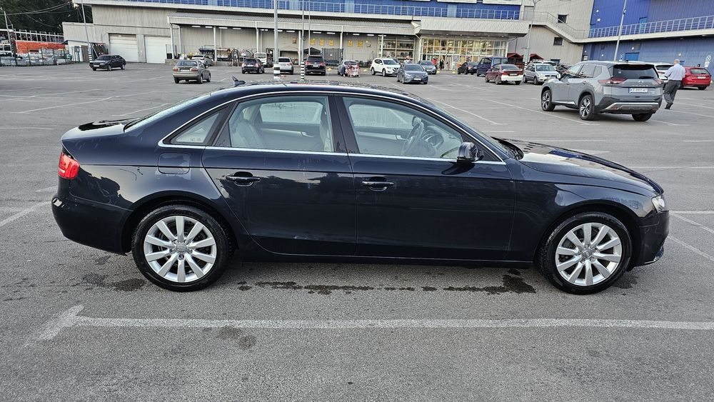 Audi A4 2012 VIN WAUBFAFL2CA116892 фото оголошення 5 з 10