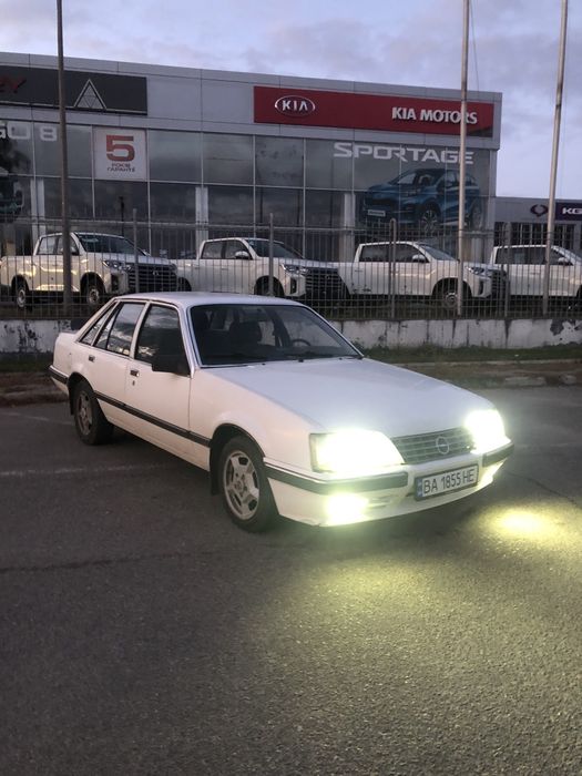 Редкий Opel Senator A2 Рестайлинг | 1984