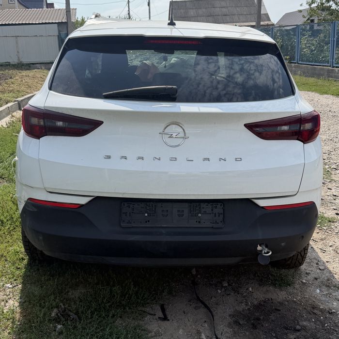 Задня балка opel grandland 2023