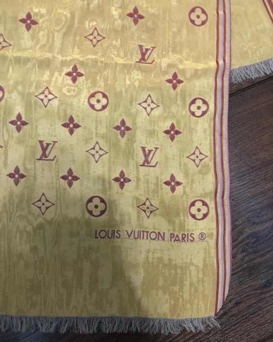 Палантин шарф платок шелк  Louis Vuitton