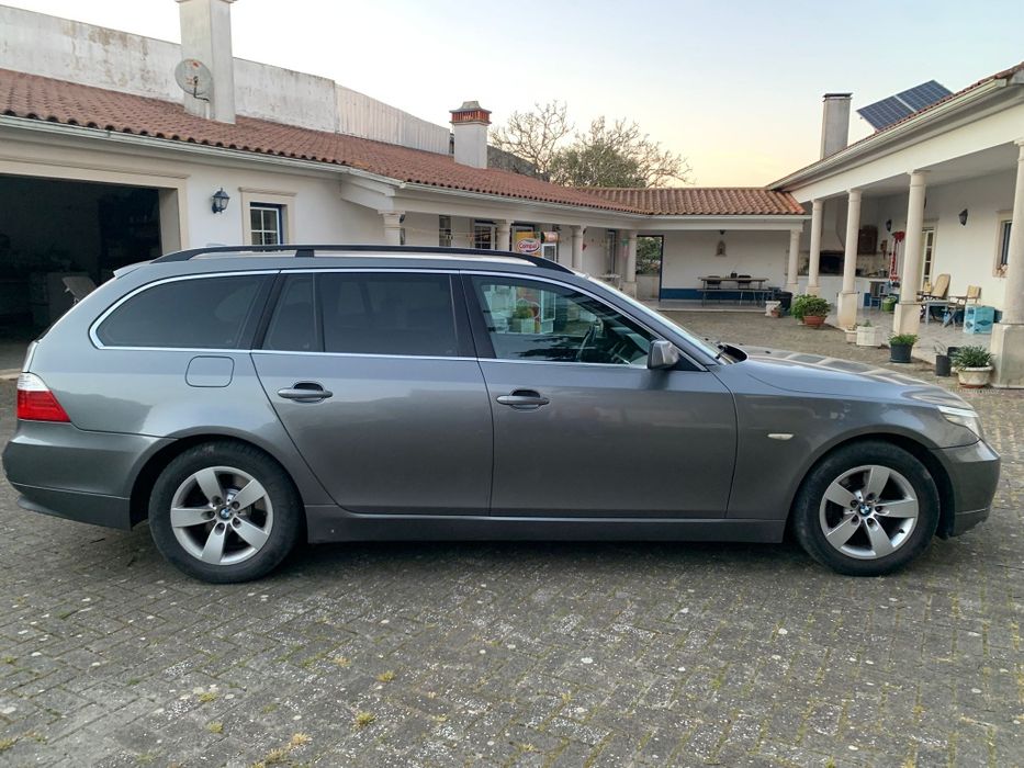 BMW 520 2008 impecável