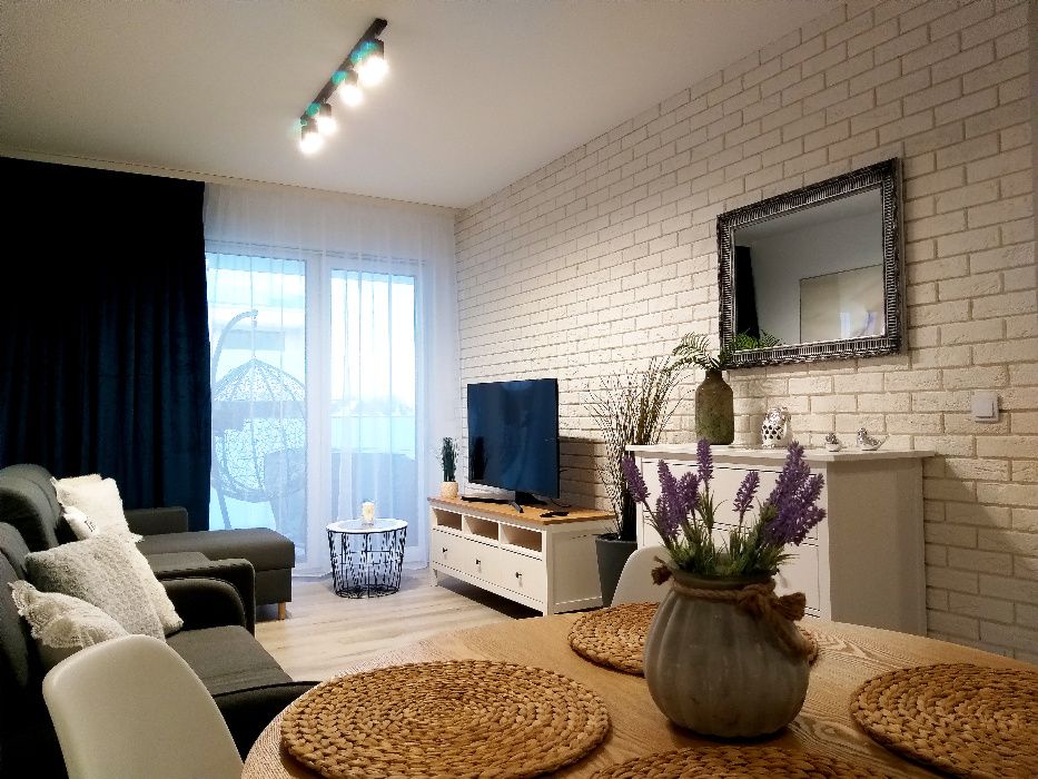 Apartament Rewal / 2 pokoje / 30 m. do morza / z widokiem na morze