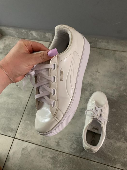 Buty sportowe damskie  firmy Puma