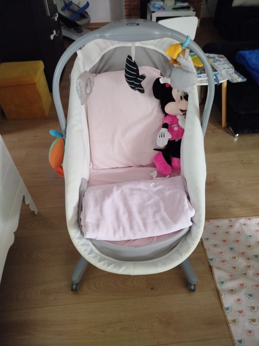 Berço e Cadeira Chicco + colchão 
Baby Hug 4 em 1