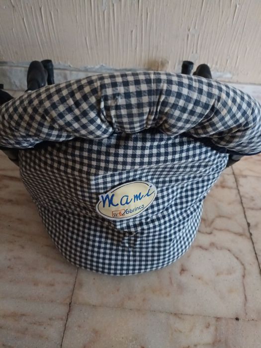 Cadeira de refeição portátil