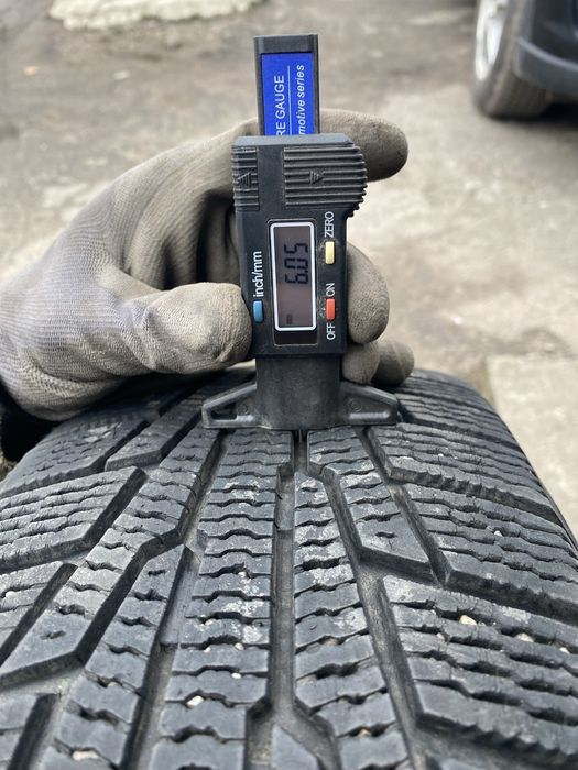 Шини з дисками r15