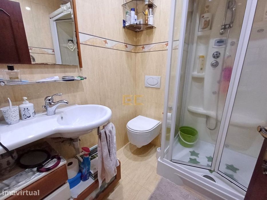 Apartamento T3 com garagem, para venda na Figueira da Foz!