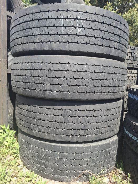275/70r22.5 Pirelli komplet opon