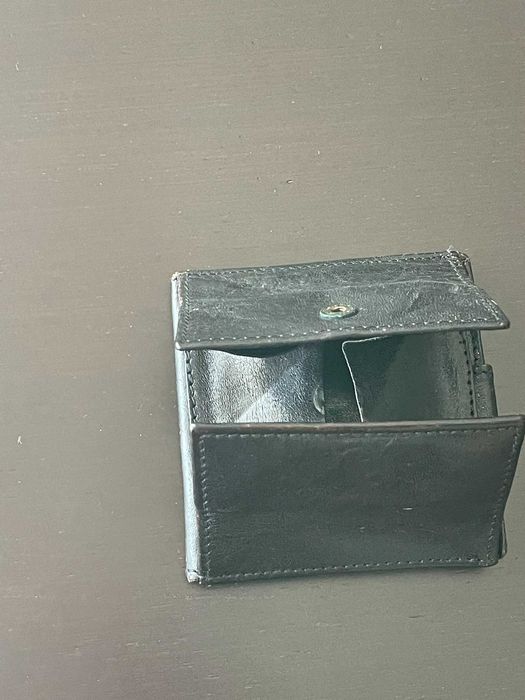 Porta-moedas carteira pequena em pele genuína