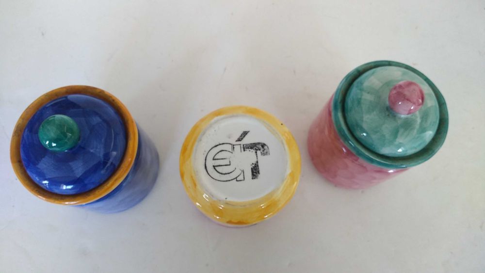 Potes de cozinha vintage em cerâmica, pintados à mão, como novos!