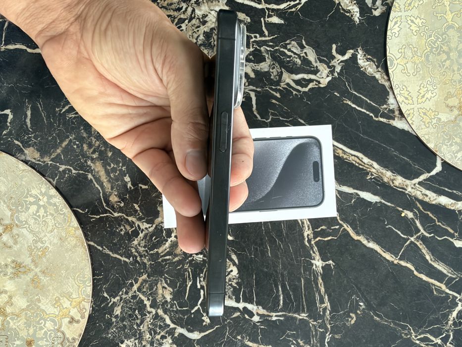 iPhone 15 Pro 128GB Balck Titanium stan idealny