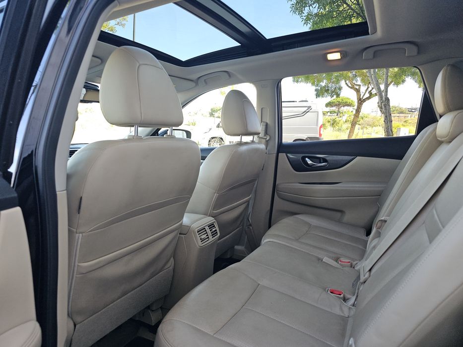 Nissan xtrail 1.6 DCI TEKNA full extras
