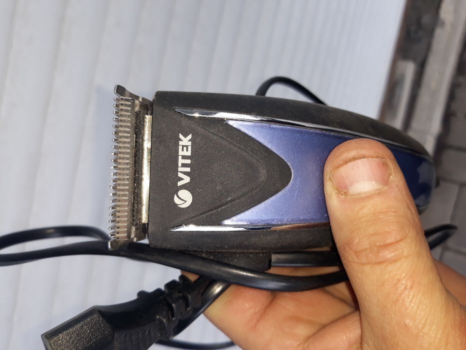 Машинка для стрижки Vitek vt - 1350 b