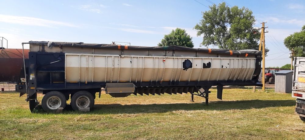 Напівпричіп-зерновоз Aulick