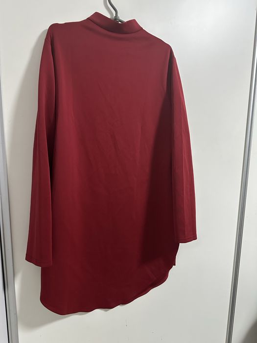 Бордова спортивна сукня