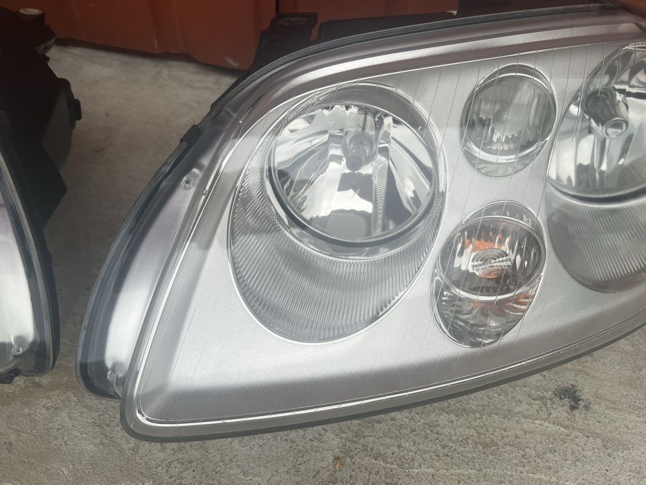 Фари фара  Touran Caddy Тоуран Кадді Hella