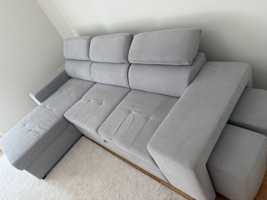 Sofá chaise cinza retrátil