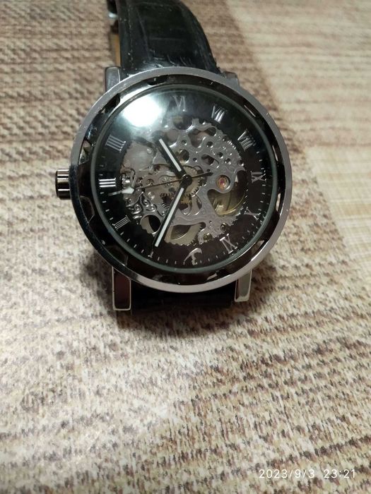 продам Мужские часы FLENT