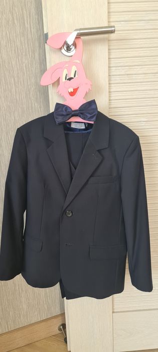 Шкільна форма для хлопчика 6-8 років