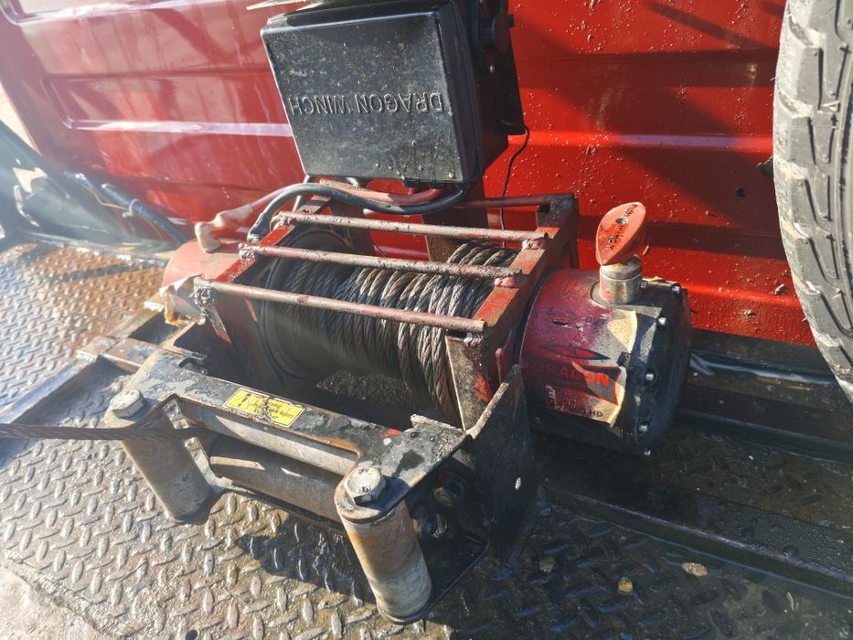 Евакуатор Мерседес спрінтер 313