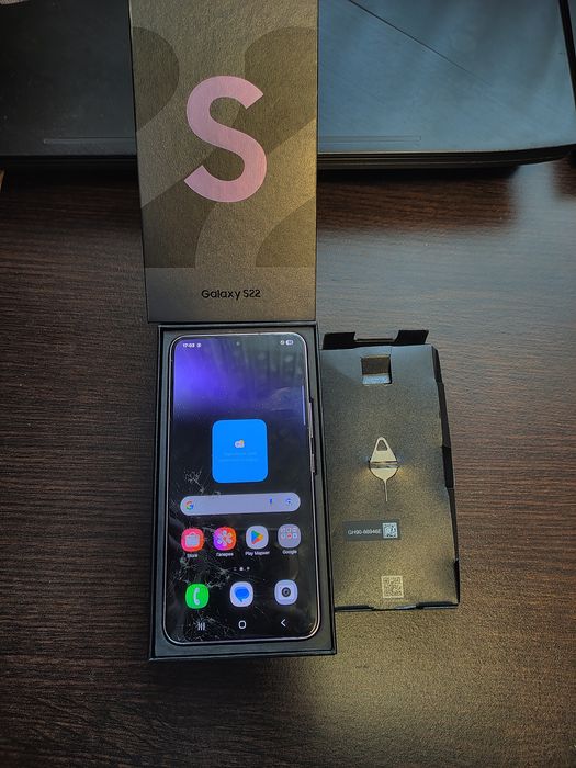 Самсунг s22 8/128