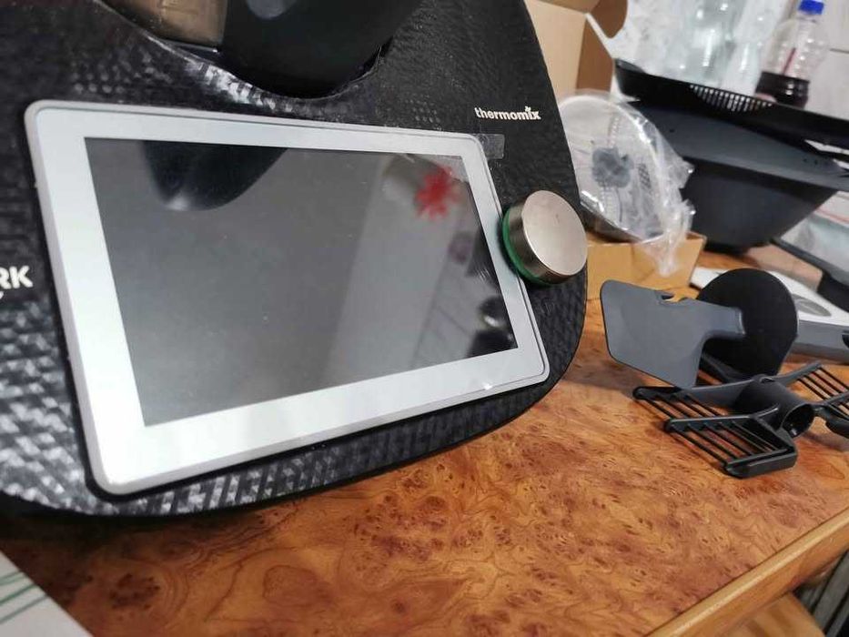 Thermomix TM6 BLACK  mało używany, stan idealny