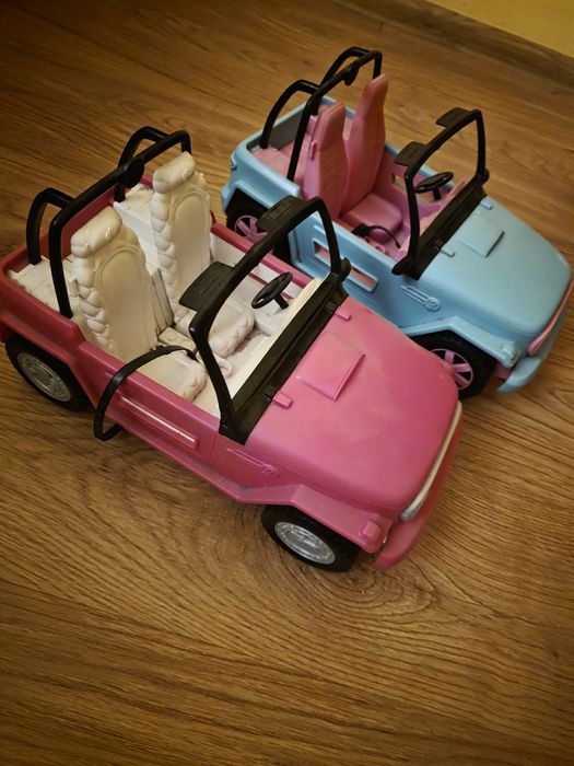 Samochód Barbie jepp