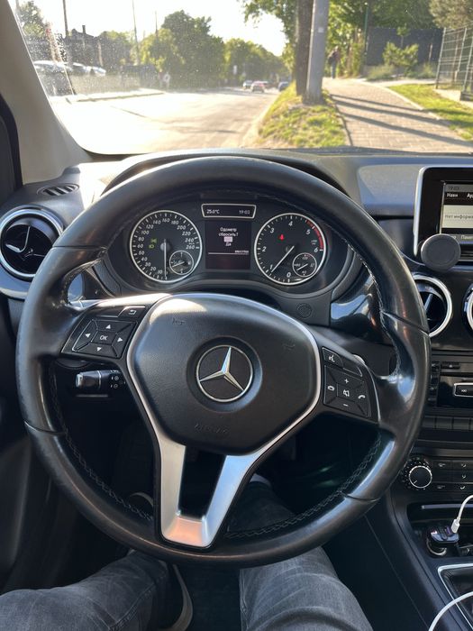 Mercedes-Benz B-Class 2013 VIN WDD2462121J231310 фото оголошення 18 з 19