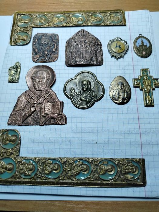 Накладки иконки ладанки церковная атрибутика