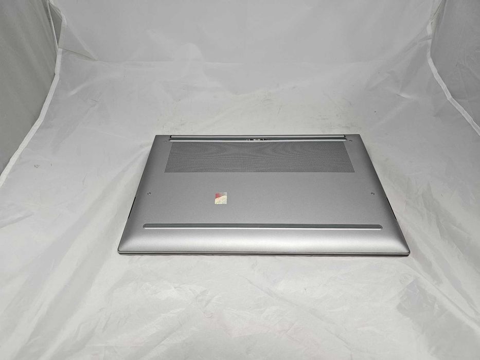 Laptop HP ZBook Studio G10 16/ i9-13900H/32 GB/1 TB/RTX 4080 12GB/OLED