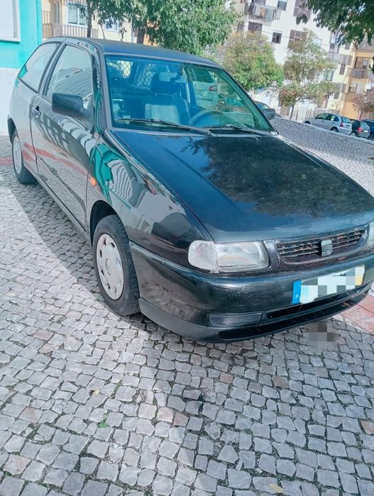 SEAT Ibiza 1.9D comercial