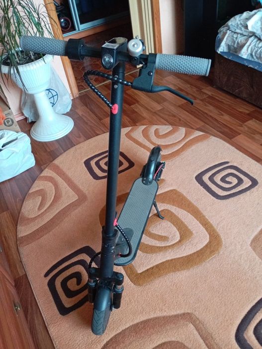 Продам электро самокат