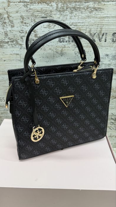Сумка  клатч  Balenciaga жіночий прада плетена сумочка