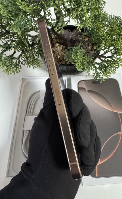 Iphone Идеал 16 pro 128gb desert Neverlock