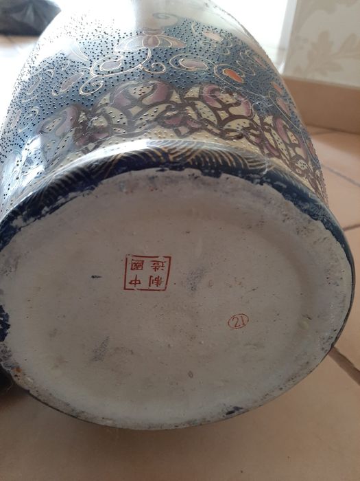 Jarrão de louça chinesa
