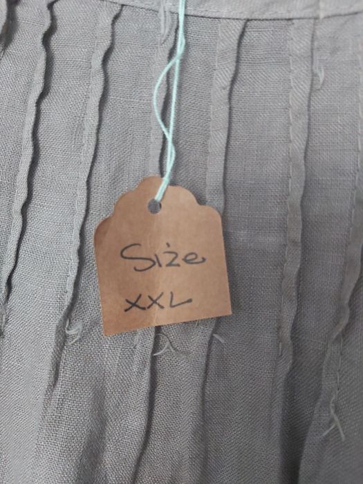 Bluzka lniana,rozszerzana,z krótkim rękawem