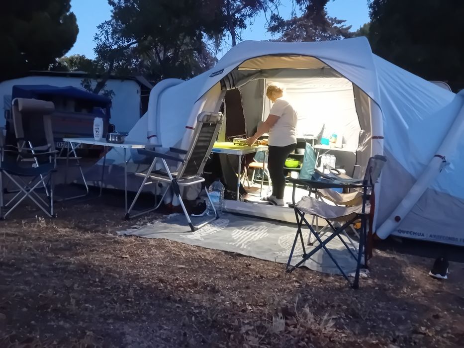 Tenda de campismo insuflável