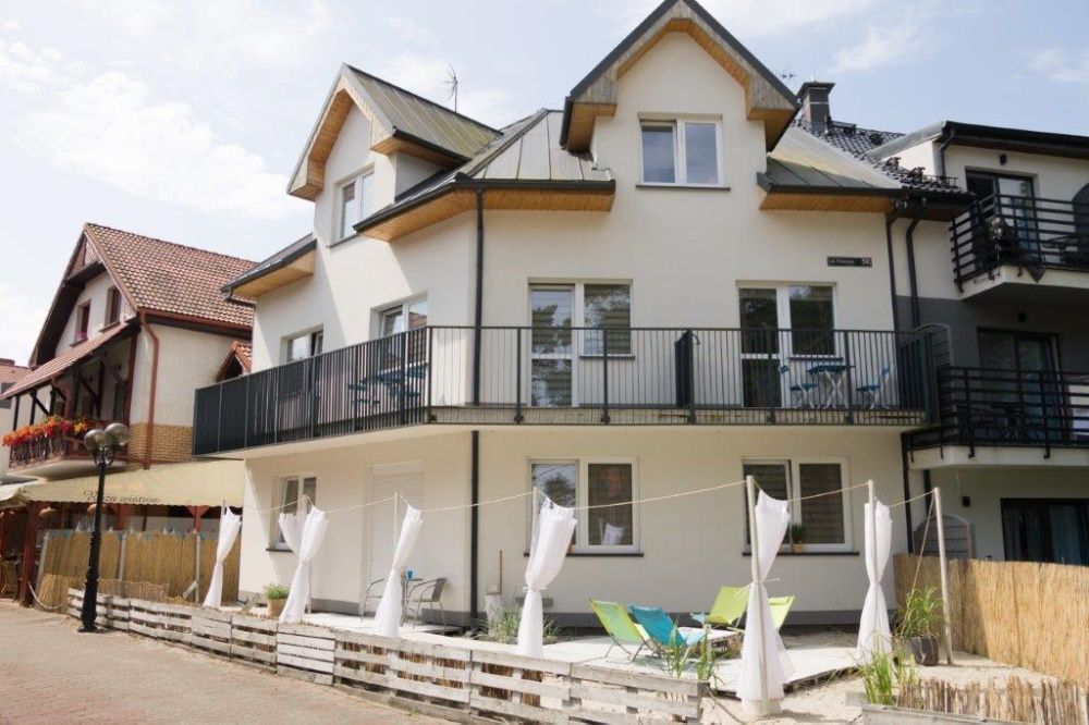 Pensjonat LAZYTOWN Pogorzelica, wczasy, urlop, nocleg 150m od plaży